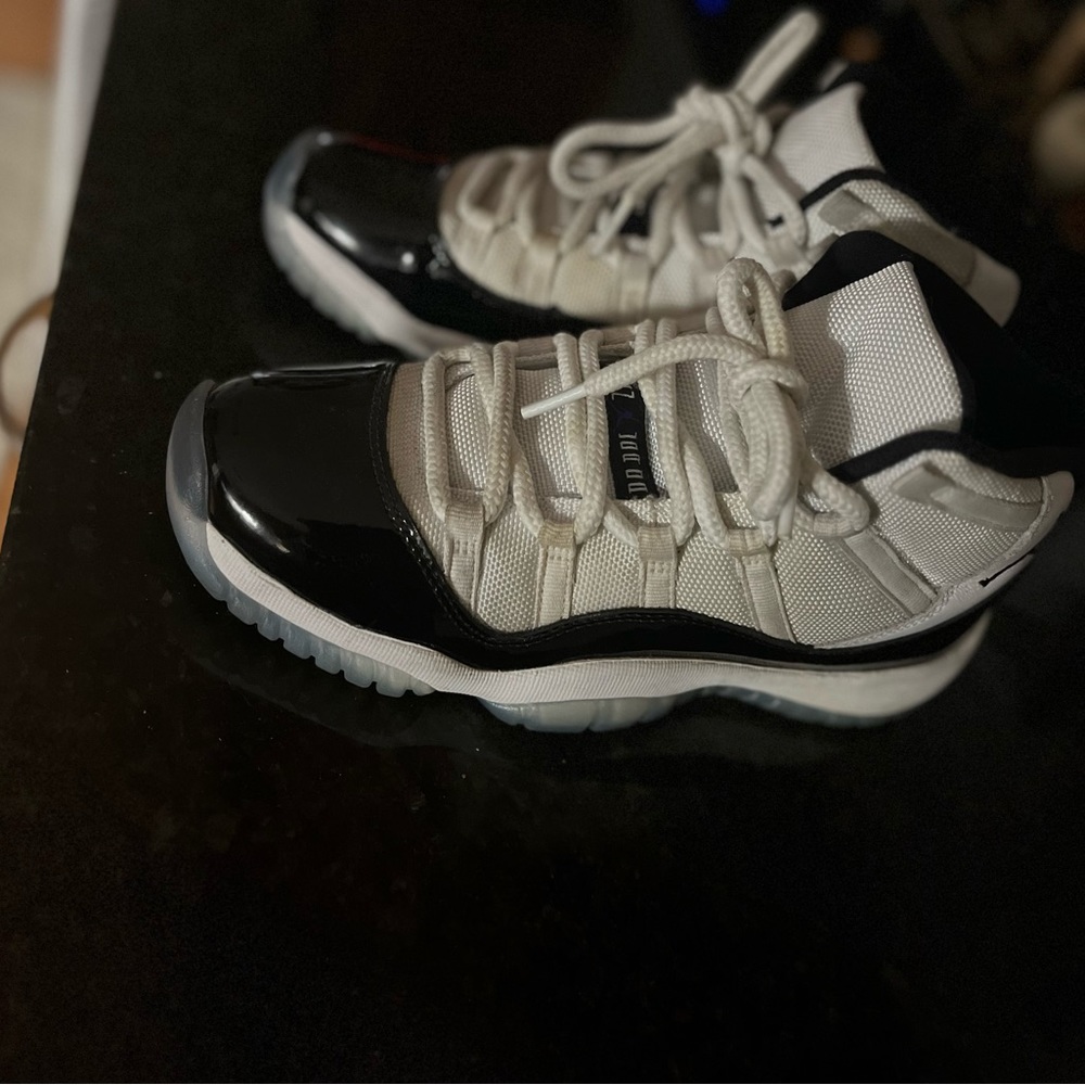concord 11 size 6.5